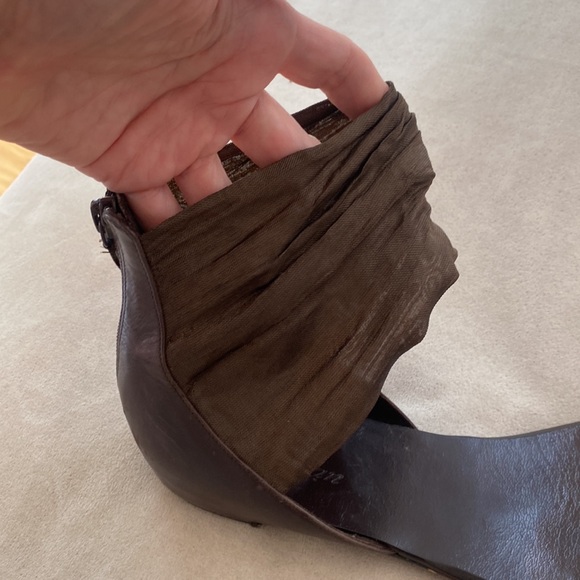 Delman, minimalist strap sandals, leather, ankle chiffon fabric, brown size 9 - Picture 12 of 14
